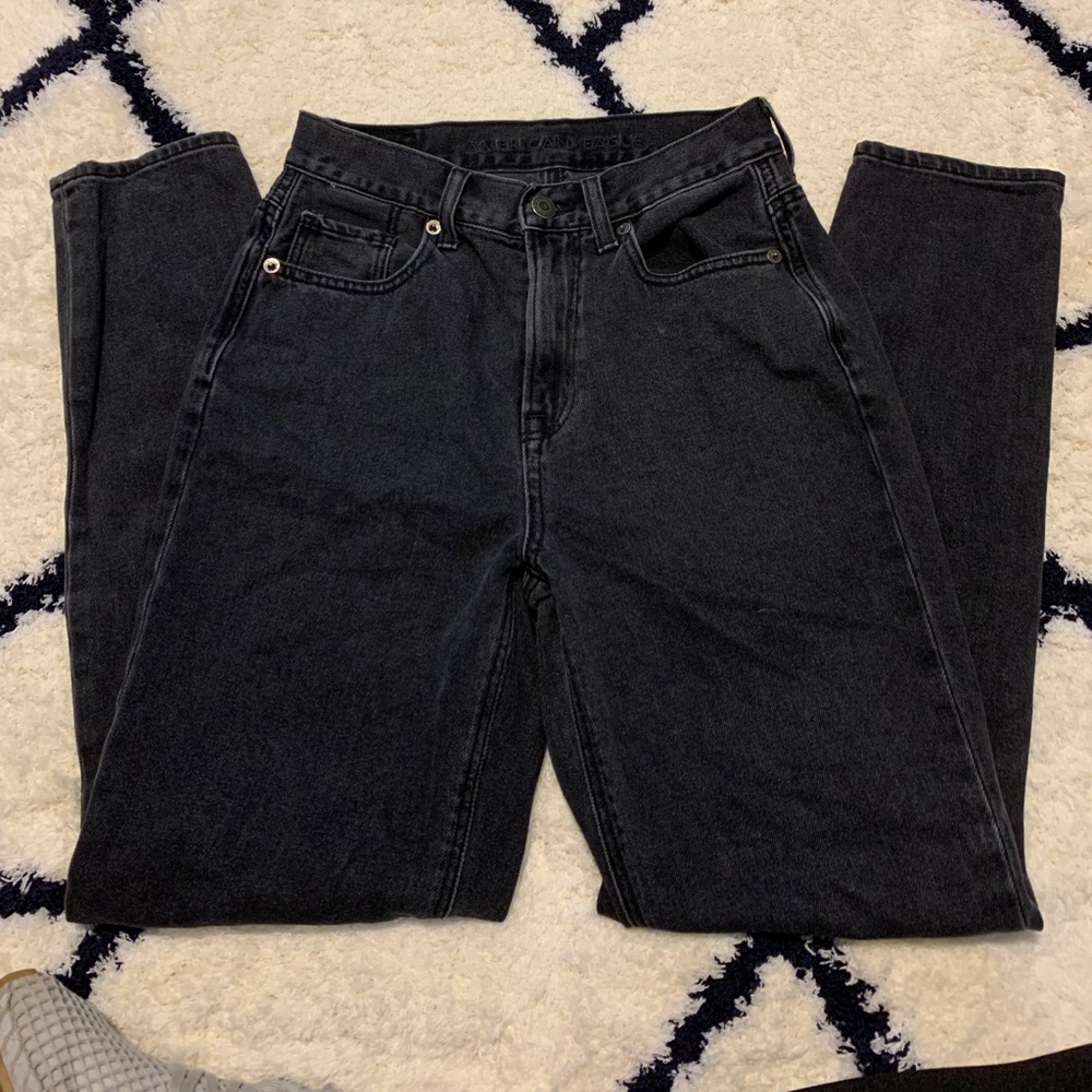 American eagle mom jeans
